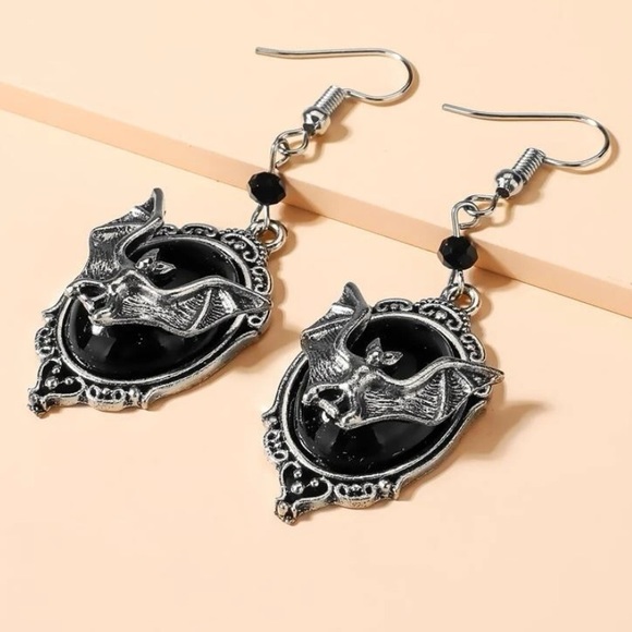 FREE W/BUNDLE NWOT SHEIN Goth Bat Earrings